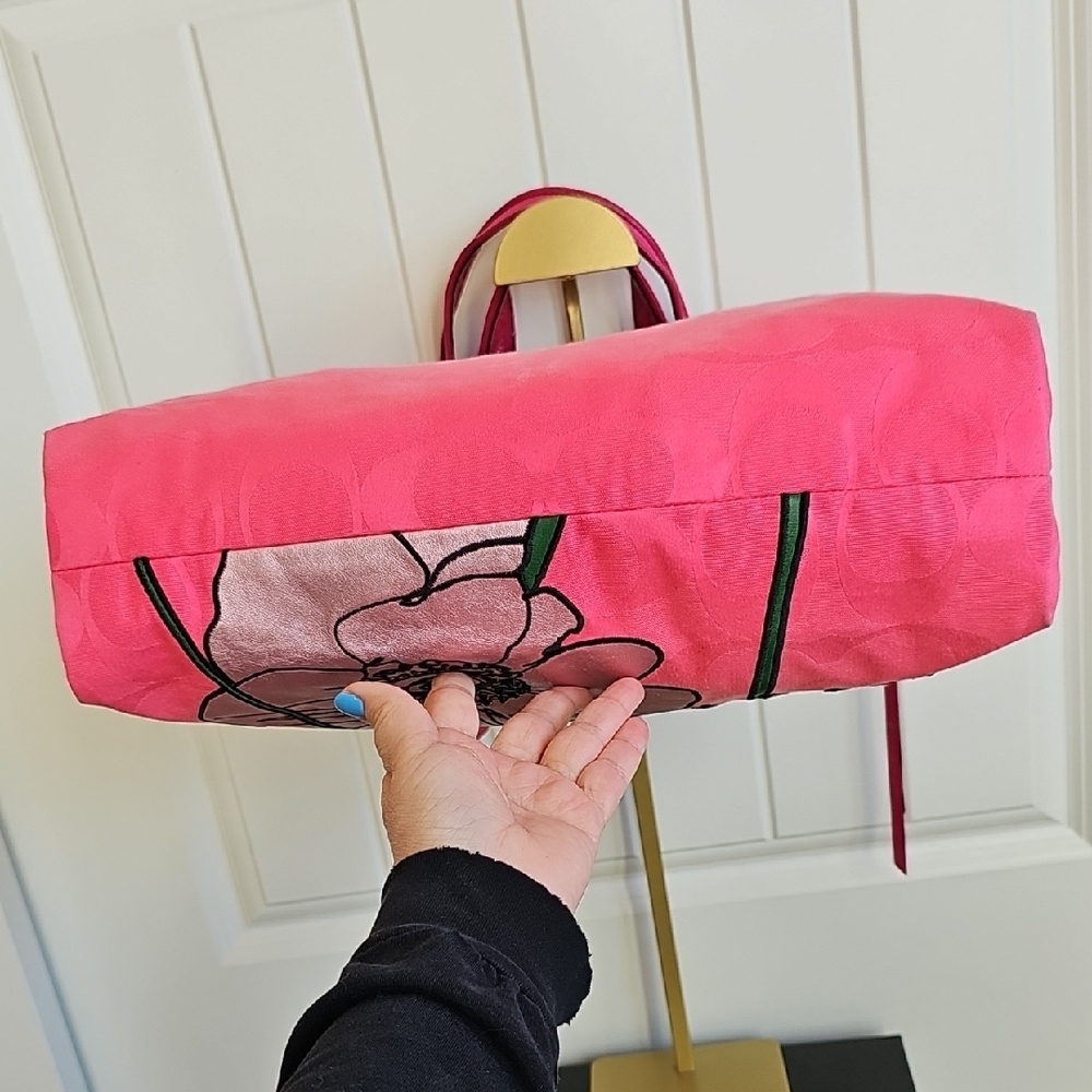 Coach Poppy 2010 Pink Ombré Floral Appliqué Glam Tote 3 Hangtags - Picture 11 of 17